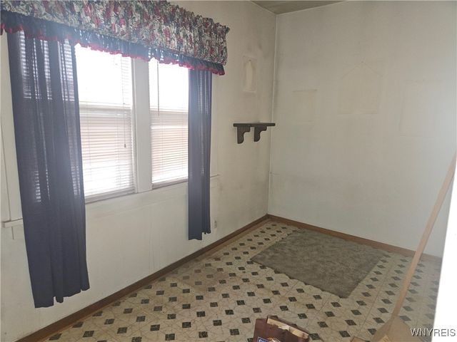 44 Dempster Street, Buffalo, NY 14206