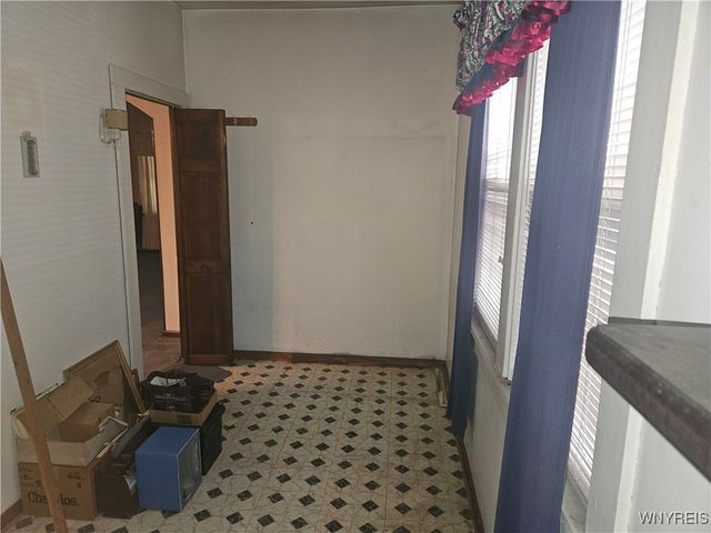 44 Dempster Street, Buffalo, NY 14206