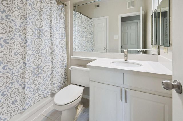 4041 Drake Street 113, Houston, TX 77005