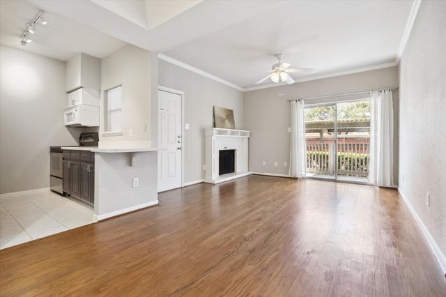 4041 Drake Street 113, Houston, TX 77005