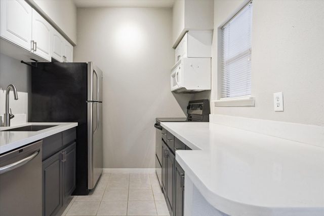 4041 Drake Street 113, Houston, TX 77005