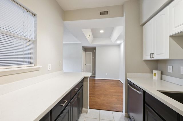 4041 Drake Street 113, Houston, TX 77005