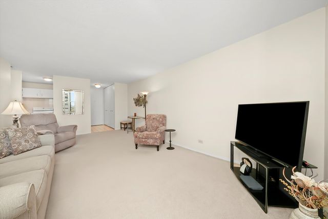 1340 N Dearborn Street 12E, Chicago, IL 60610