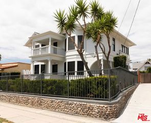 713 S Chicago Street, Los Angeles, CA 90023