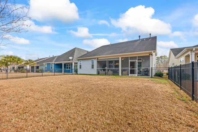 2015 Oxford St., Myrtle Beach, SC 29577