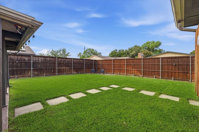 5108 Brandenburg Lane, The Colony, TX 75056