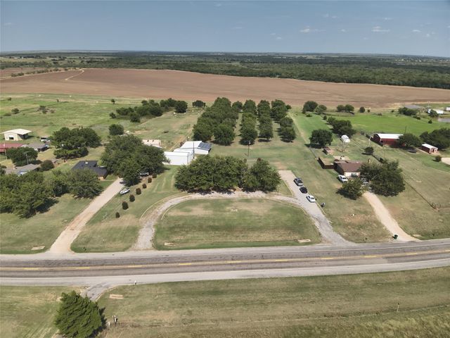 12445 Hwy 148 Highway, Henrietta, TX 76365