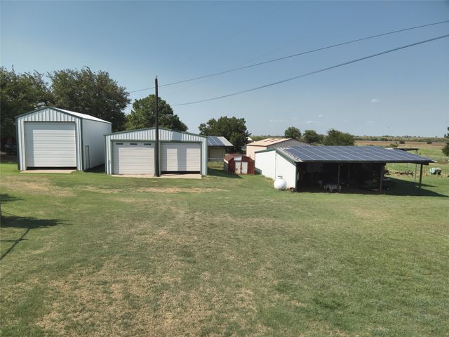 12445 Hwy 148 Highway, Henrietta, TX 76365