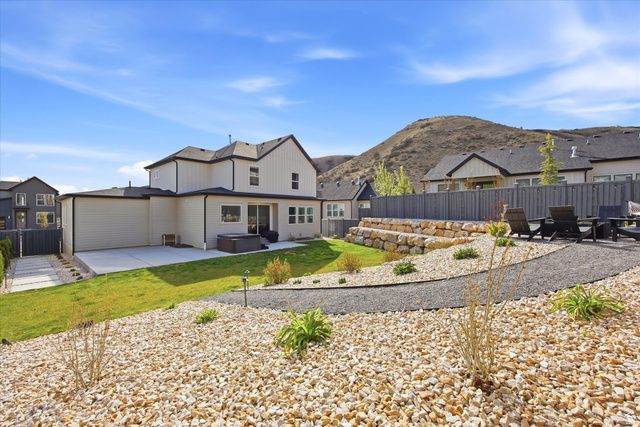 1728 W ROYAL CIR, Lehi, UT 84048