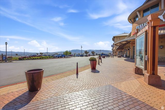 1728 W ROYAL CIR, Lehi, UT 84048
