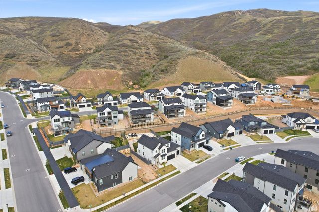 1728 W ROYAL CIR, Lehi, UT 84048