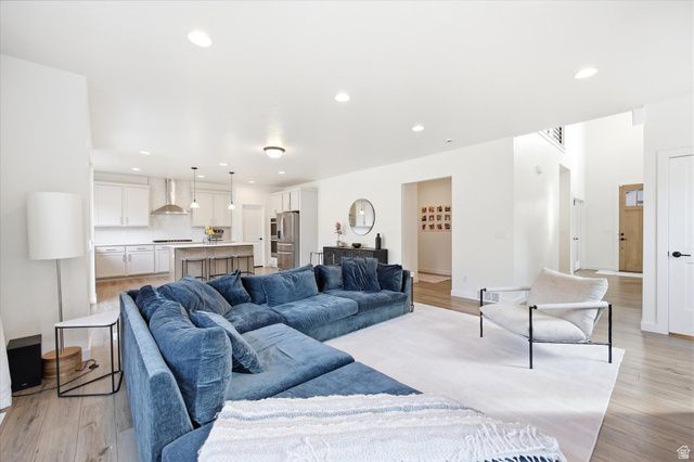 1728 W ROYAL CIR, Lehi, UT 84048