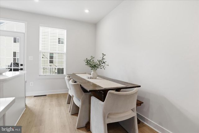 42552 ANTONIA TER, Sterling, VA 20166