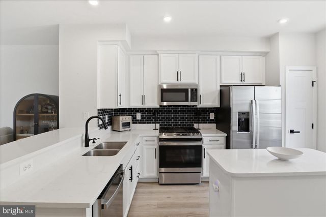 42552 ANTONIA TER, Sterling, VA 20166