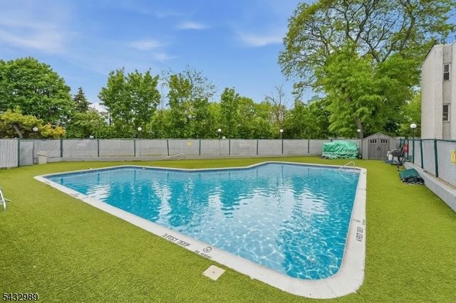 456 River Rd, Nutley Twp., NJ 07110