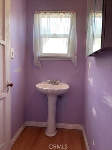 6629 Walker, Bell, CA 90201