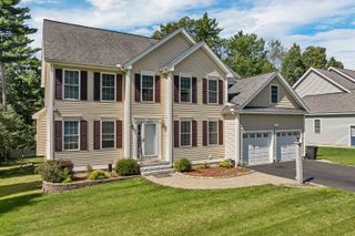 15 Nathan Hale Lane, Merrimack, NH 03054