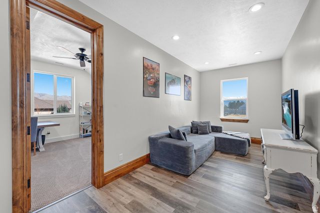 8538 N GOOSEBERRY DR, Eagle Mountain, UT 84005