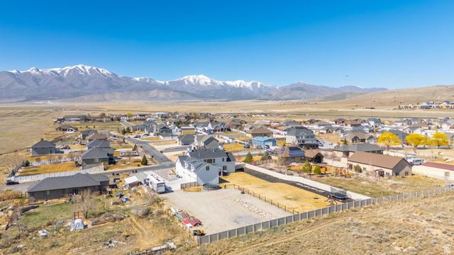 8538 N GOOSEBERRY DR, Eagle Mountain, UT 84005