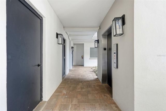 125 5TH AVENUE NE 210, St Petersburg, FL 33701
