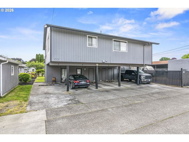 1521 9TH Ave, Longview, WA 98632