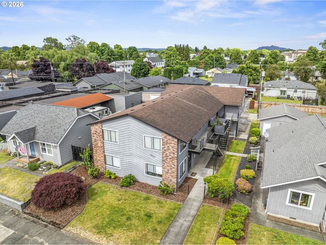 1521 9TH Ave, Longview, WA 98632