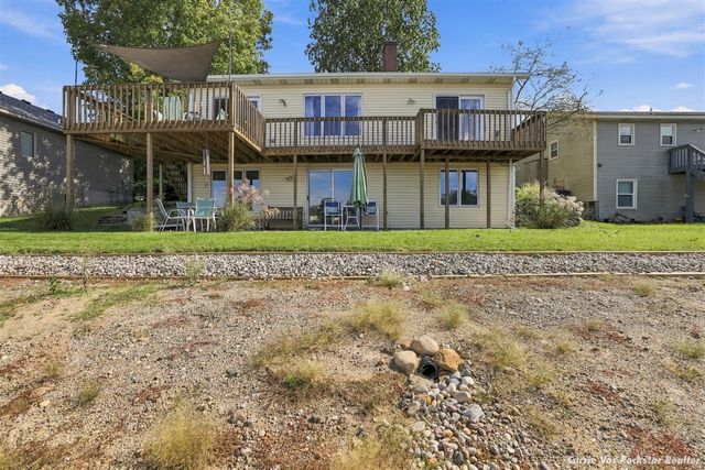 1515 Caprice Drive, Jenison, MI 49428