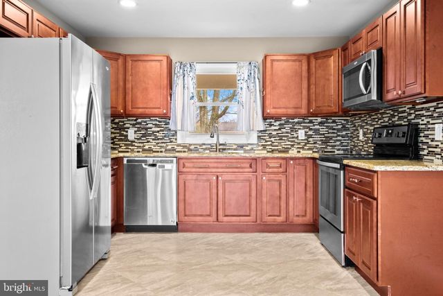 41 EASTGATE LN, Willingboro, NJ 08046