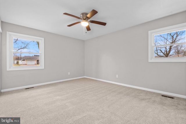 41 EASTGATE LN, Willingboro, NJ 08046