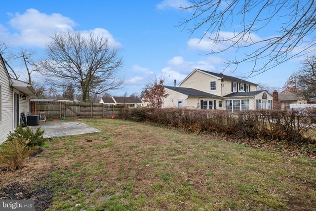 41 EASTGATE LN, Willingboro, NJ 08046