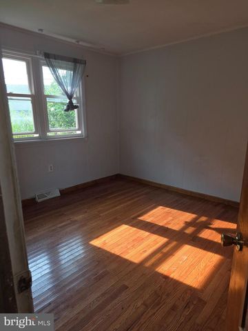 101 PARKVIEW AVE, Somerdale, NJ 08083