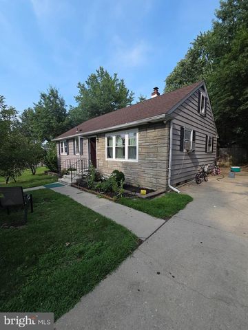 101 PARKVIEW AVE, Somerdale, NJ 08083