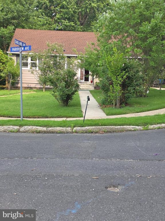 101 PARKVIEW AVE, Somerdale, NJ 08083
