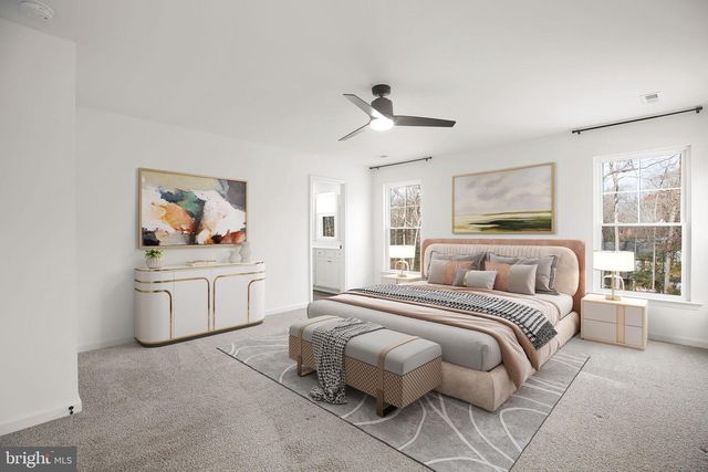 8399 INDEPENDENCE CIR, King George, VA 22485