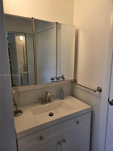 3771 Environ Blvd 348, Lauderhill, FL 33319