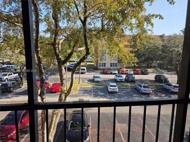 3771 Environ Blvd 348, Lauderhill, FL 33319