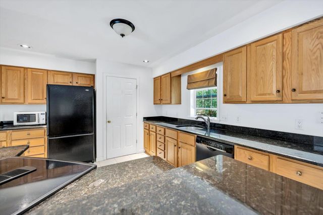 49 Thousand Oaks Drive, Brewster, MA 02631