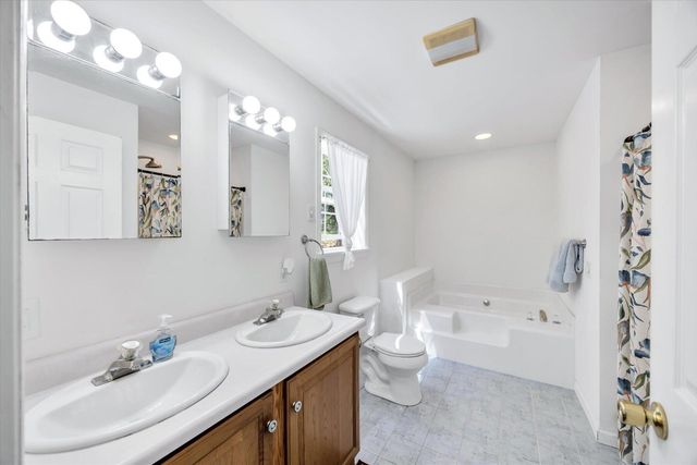 49 Thousand Oaks Drive, Brewster, MA 02631