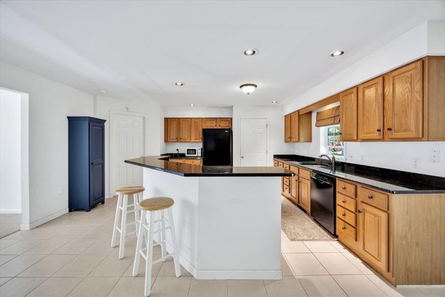 49 Thousand Oaks Drive, Brewster, MA 02631