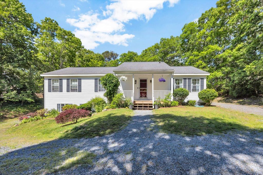49 Thousand Oaks Drive, Brewster, MA 02631