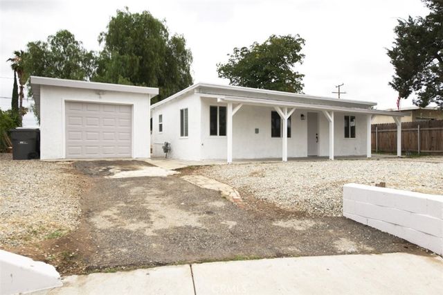 15234 Pepper Court, Moreno Valley, CA 92551