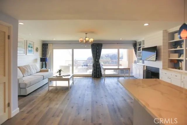 23922 De Ville Way C, Malibu, CA 90265