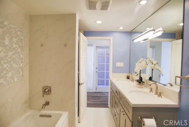 23922 De Ville Way C, Malibu, CA 90265