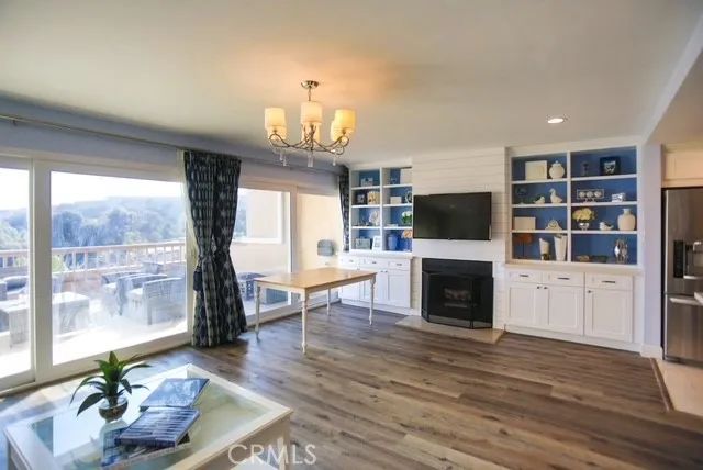 23922 De Ville Way C, Malibu, CA 90265