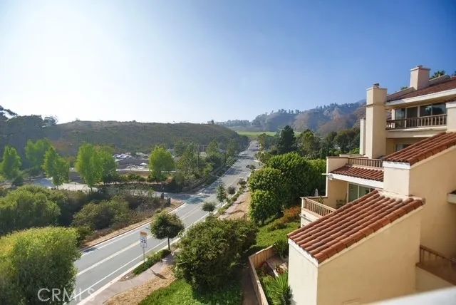 23922 De Ville Way C, Malibu, CA 90265