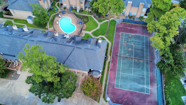 5515 Strack Road 122, Houston, TX 77069
