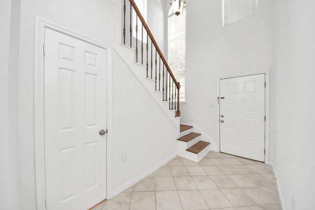5515 Strack Road 122, Houston, TX 77069