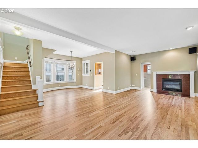 944 Se SHERRETT St, Portland, OR 97202