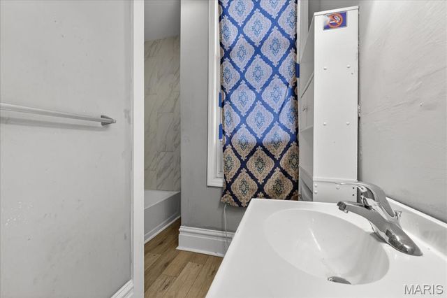 2843 Chippewa Street, St Louis, MO 63118