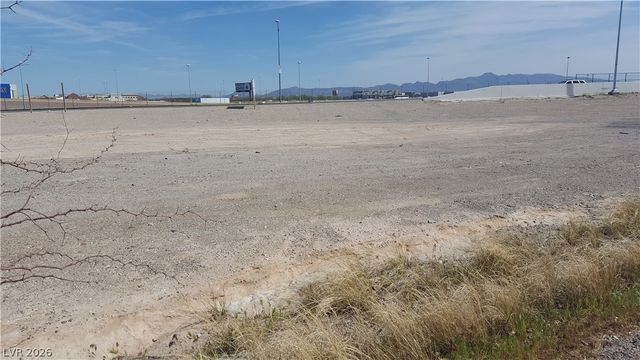 6734 Crystal Street, Las Vegas, NV 89118